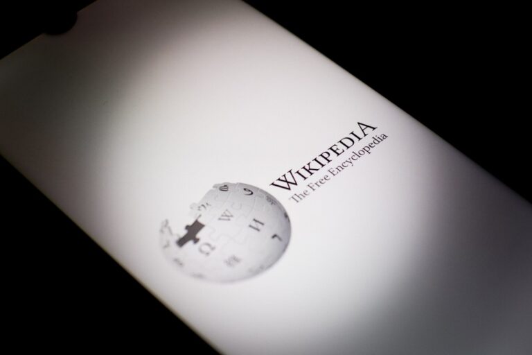 Wikipedia says traffic is falling due to AI search summaries and social video